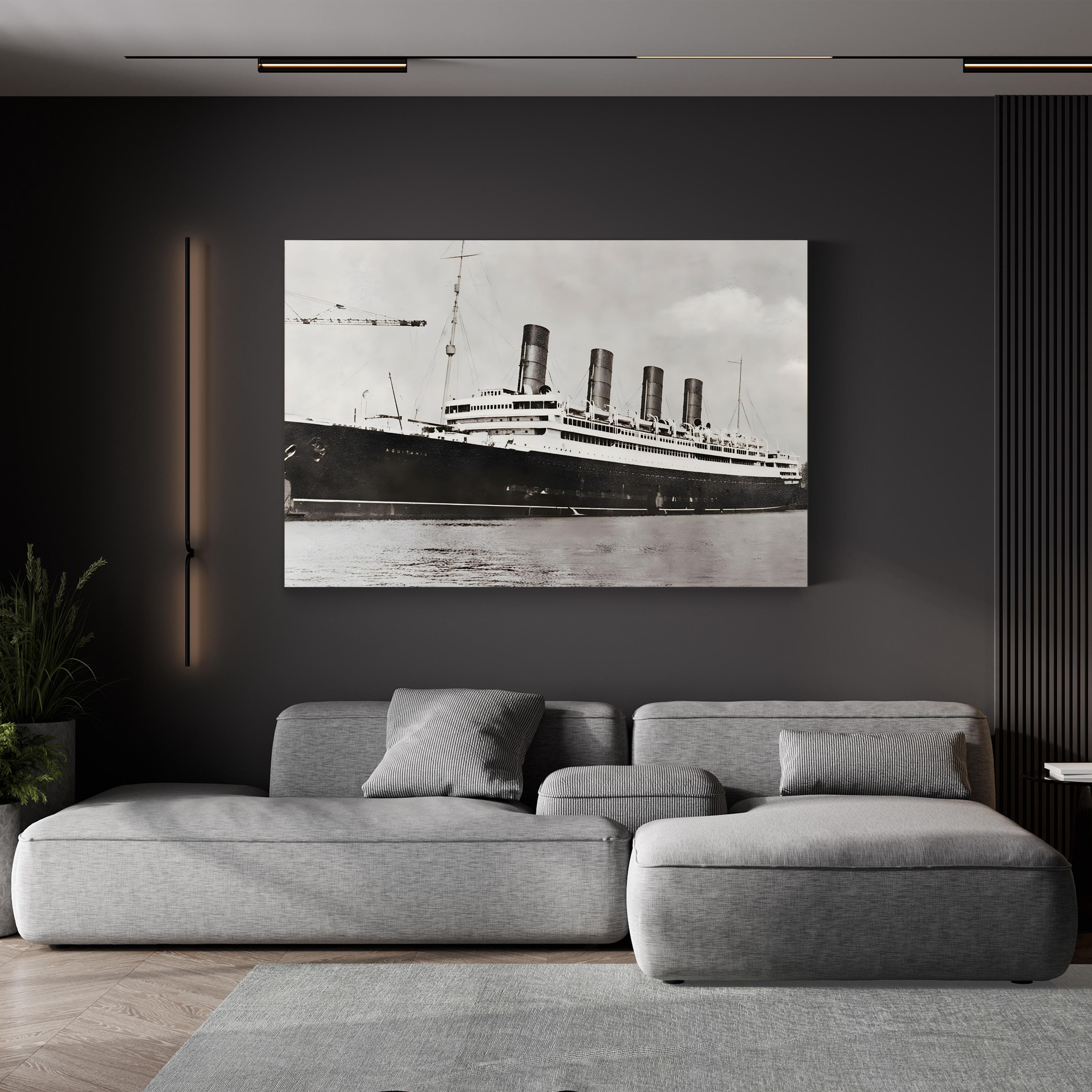 RMS Aquitania, Cunard Line Ocean Liner in 1913 Wall Art – Historic Nautical Canvas Print