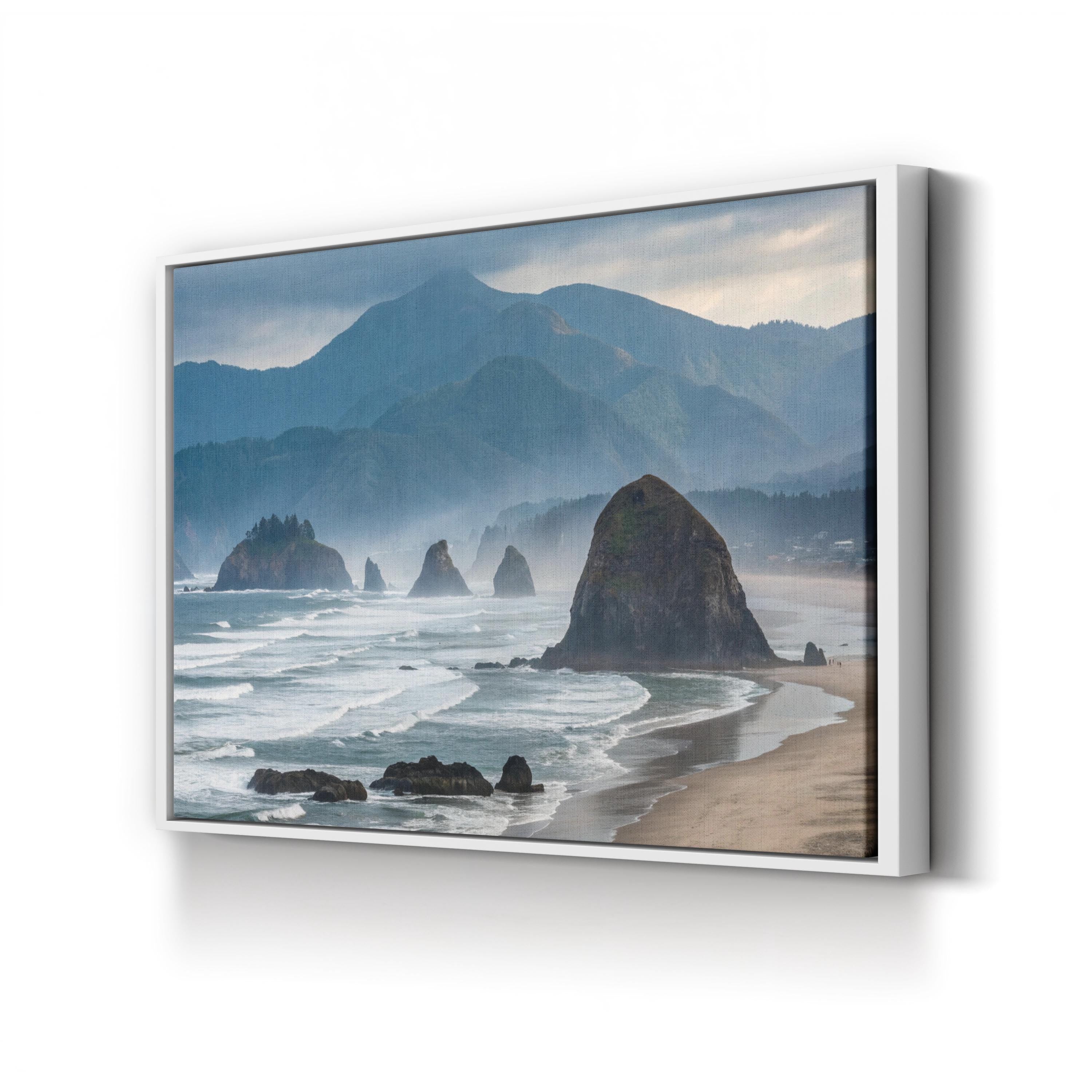 Cannon Beach, Oregon Coast in Pacific Ocean Shoreline