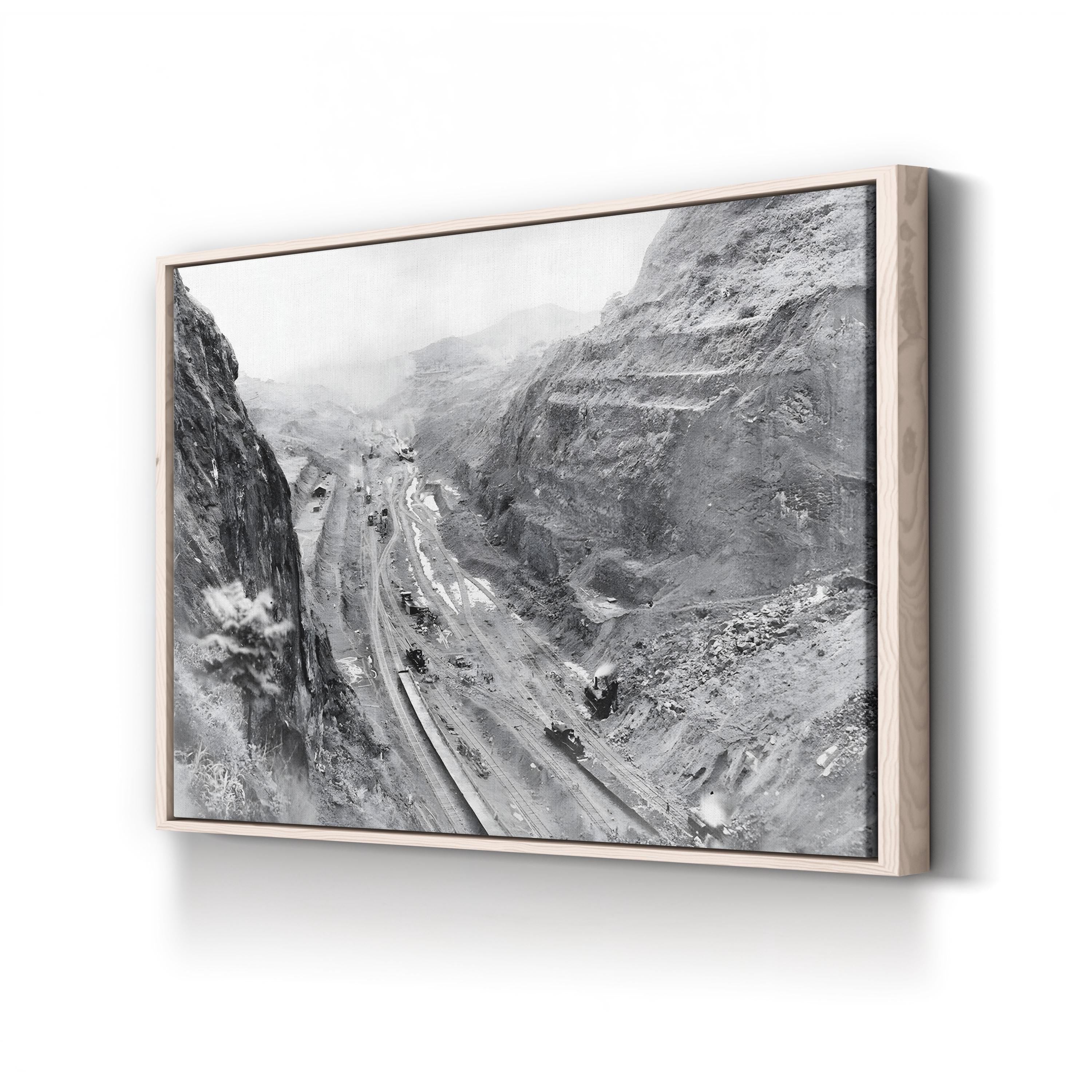 Panama Canal Construction, 1913 Wall Art — Vintage Engineering Photography Print