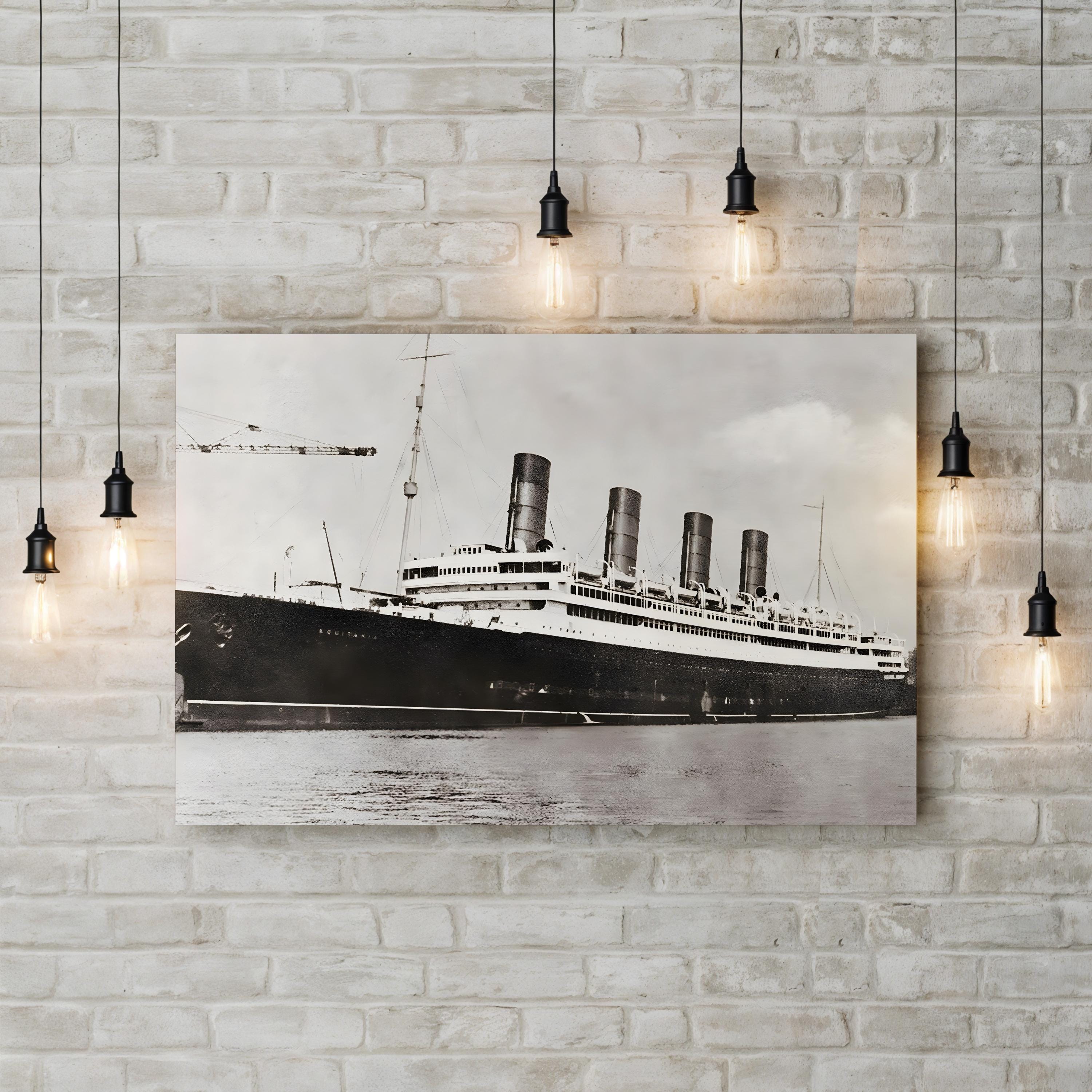 RMS Aquitania, Cunard Line Ocean Liner in 1913 Wall Art – Historic Nautical Canvas Print