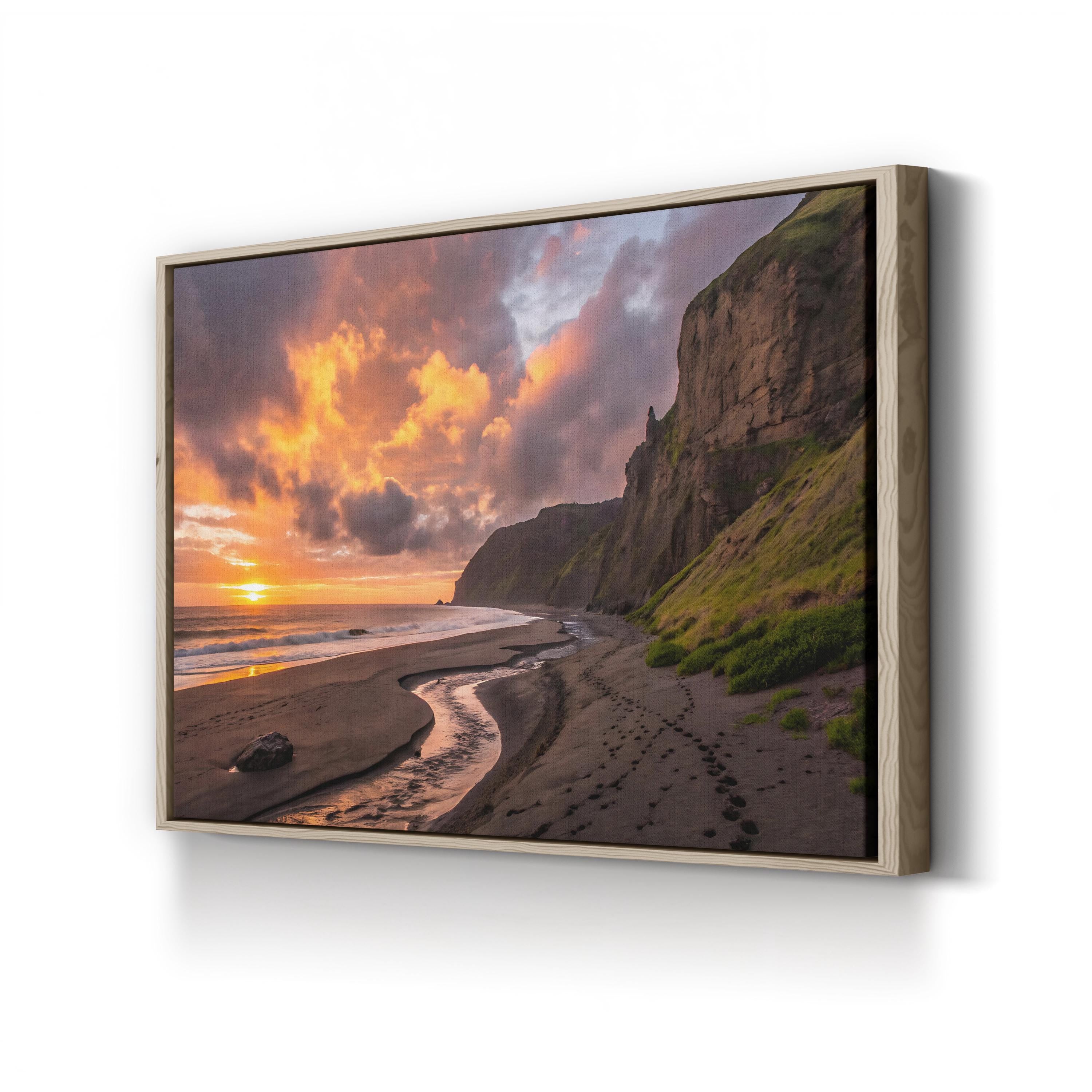 Coastal Sunset Cliff Seascape in Oregon: Shoreline Landscape Photography