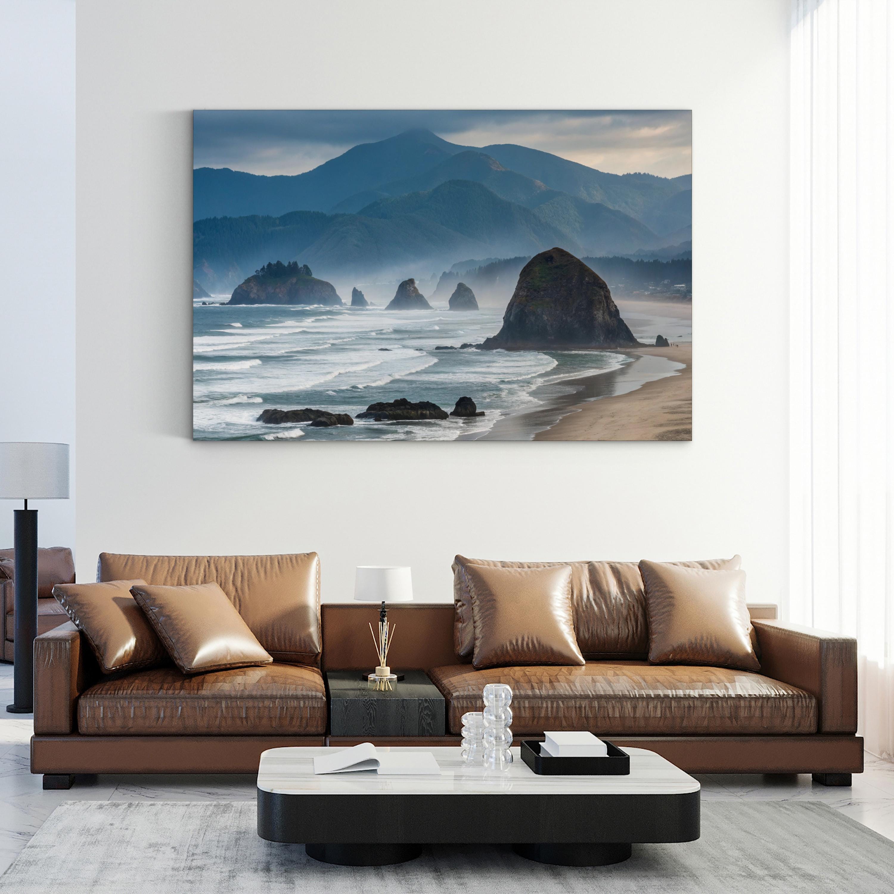 Cannon Beach, Oregon Coast in Pacific Ocean Shoreline